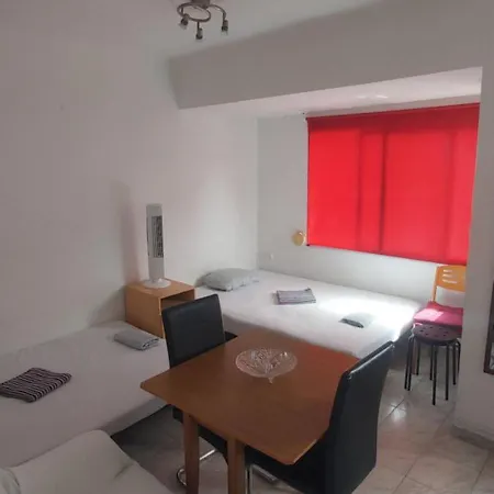 Av Novelda 53комната в квартире *