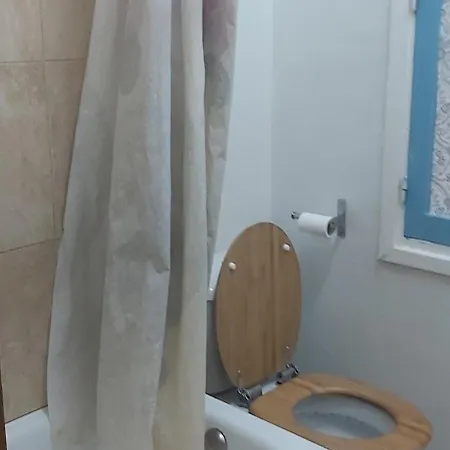 Av Novelda 53комната в квартире *